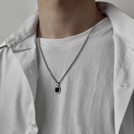 SORI X Black Jewel Pendant (Square)