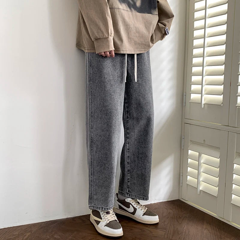 SORI Straight Legged Cropped Pants